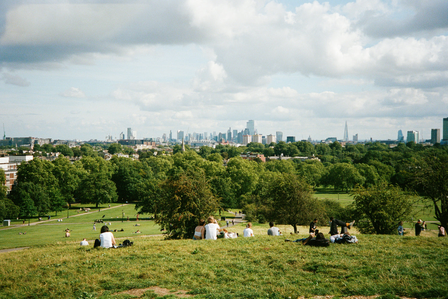 Players will solve clues in front of London's Regents Park famous landmarks.