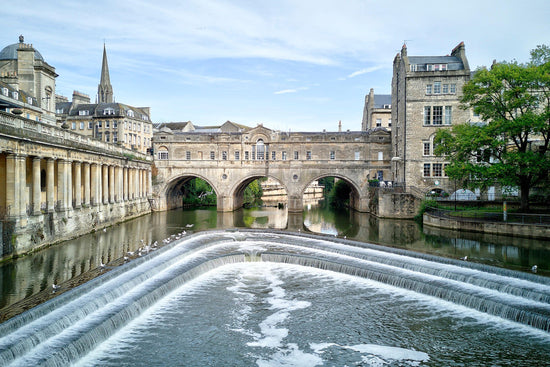 Exciting treasure hunt in Bath for birthdays, stag parties, hen dos, and celebrations.