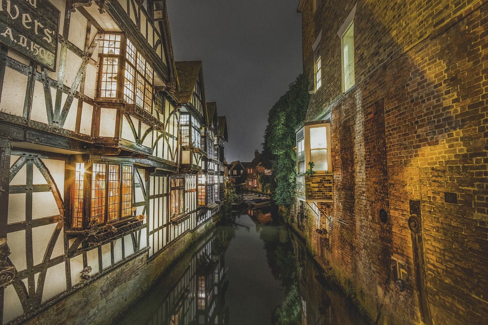 Canterbury treasure hunt with real treasure – explore the area and solve clues