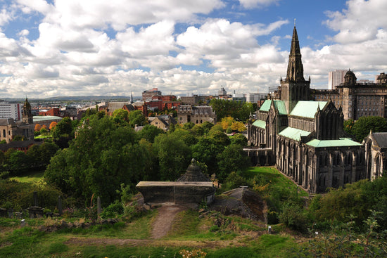 Corporate team-building treasure hunt in Glasgow for work events and away days.