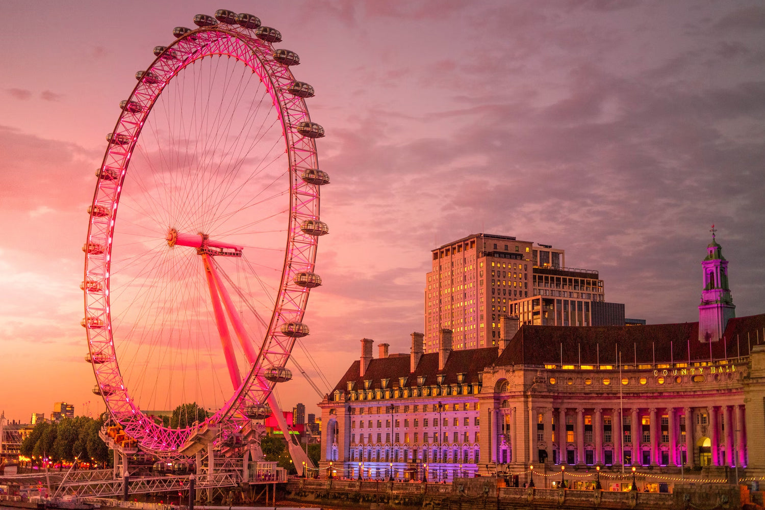 The London Eye – A key stop on our London South Bank team-building treasure hunt