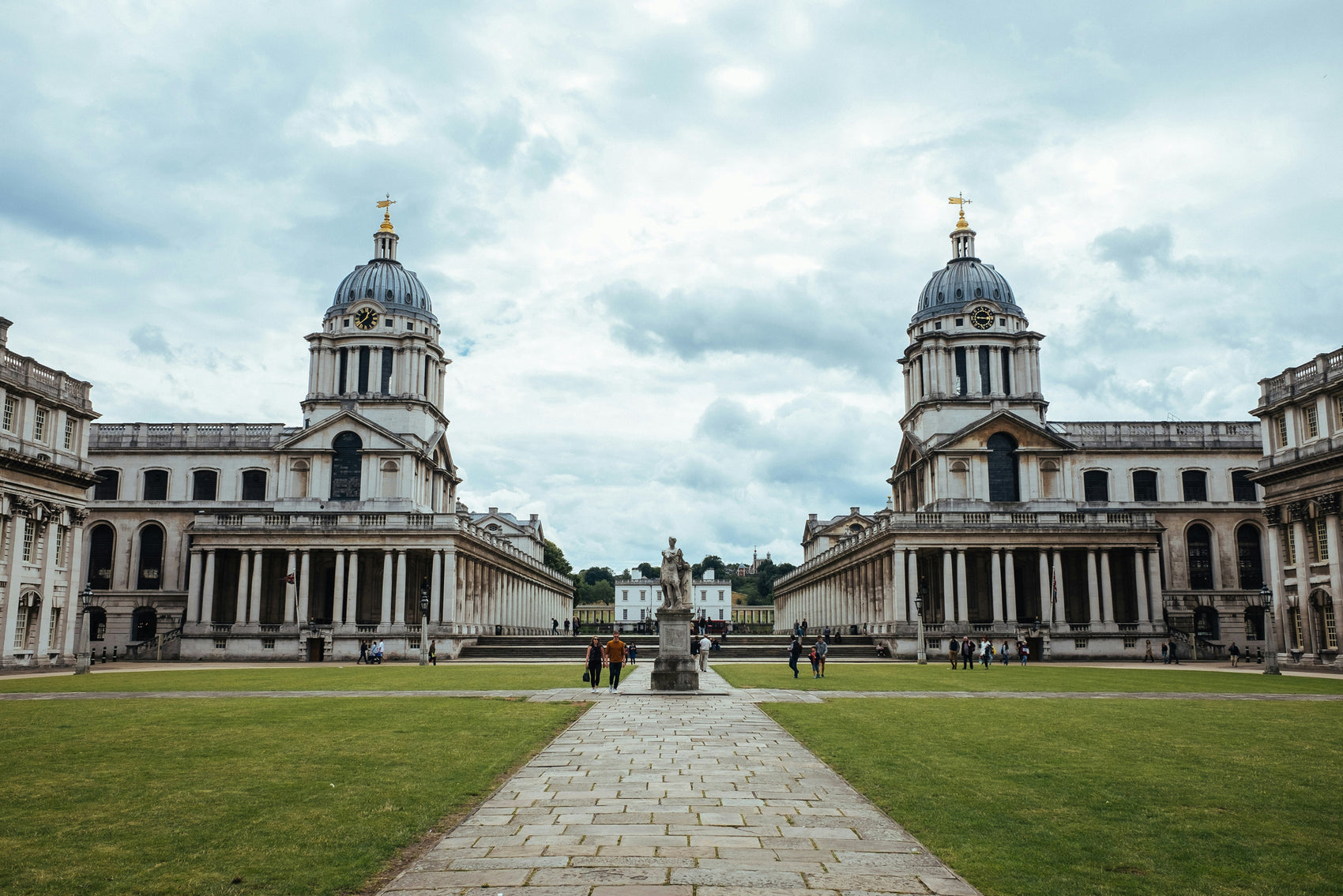 Players will solve clues in front of London's Greenwich famous landmarks.