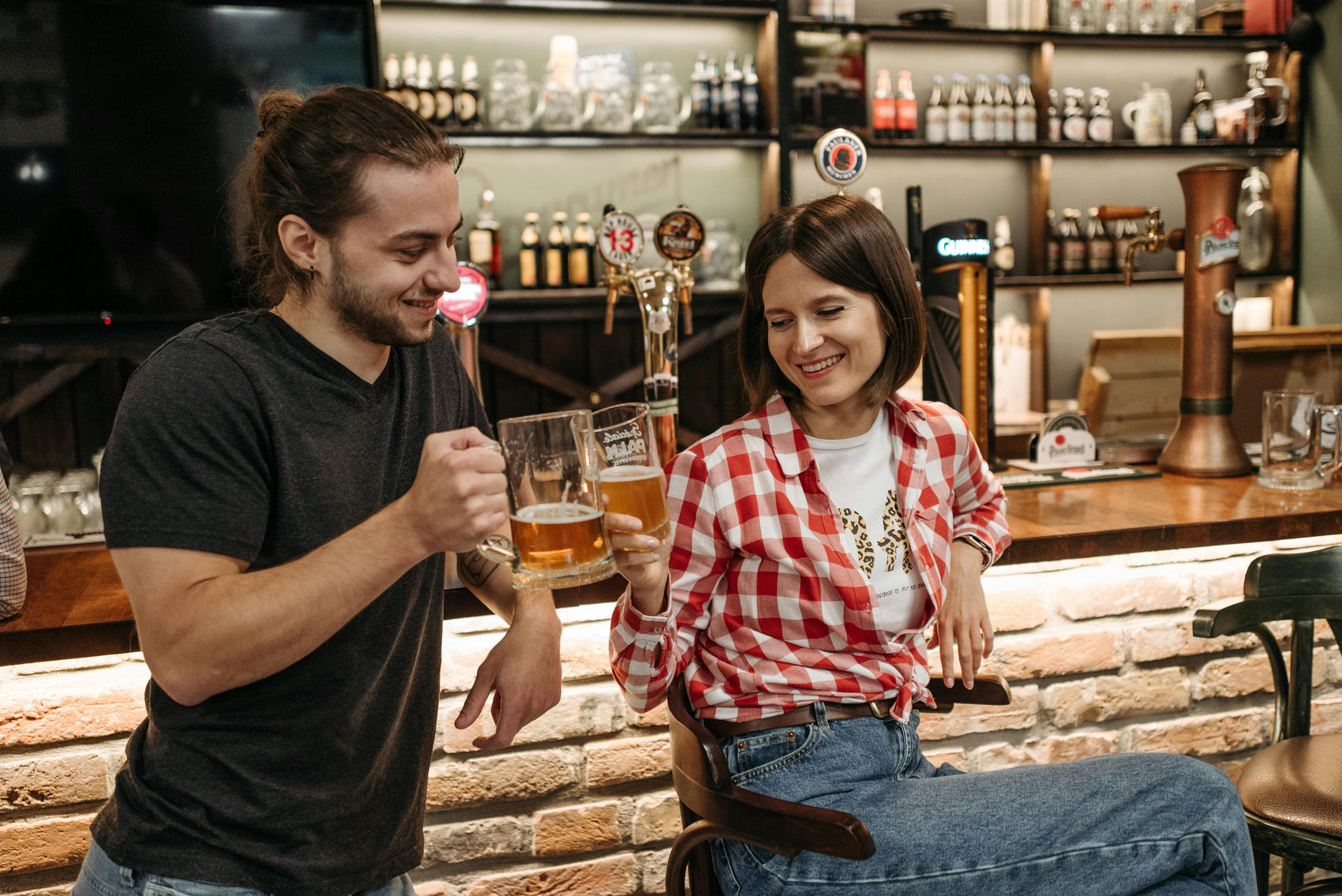 Friends celebrating in a London Westminster pub after completing a treasure hunt