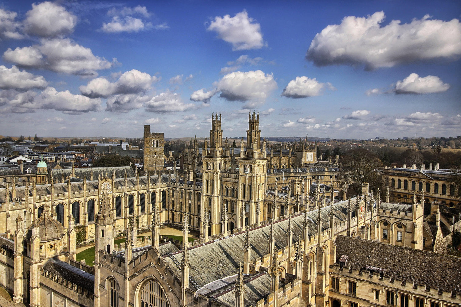 Players will solve clues in front of Oxford's famous landmarks.