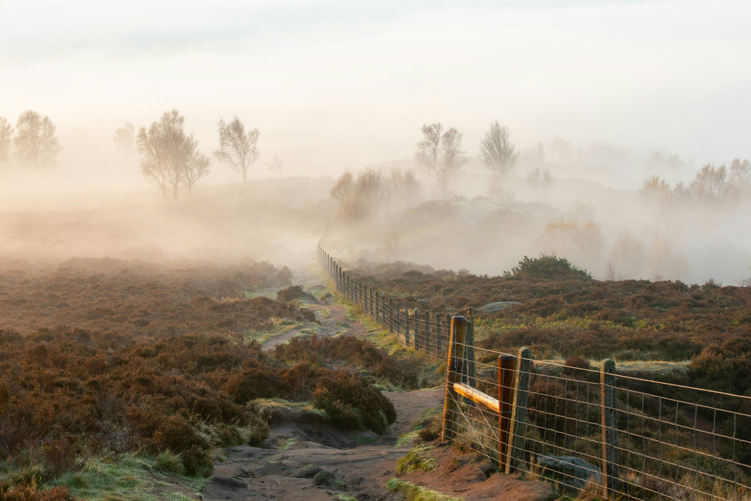 Players will solve clues in front of Peak District's famous landmarks.