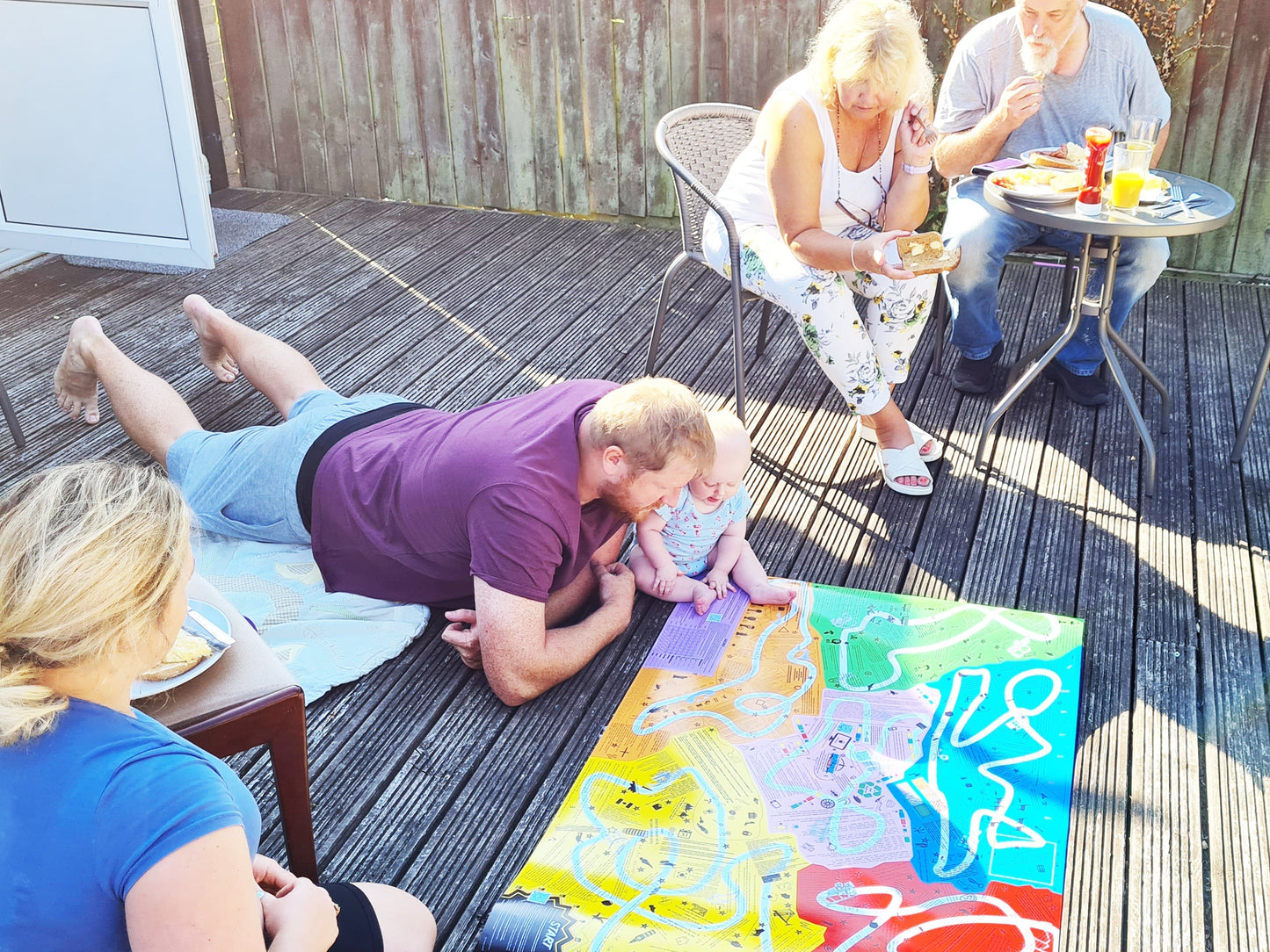 Friends collaborating on Puzmat