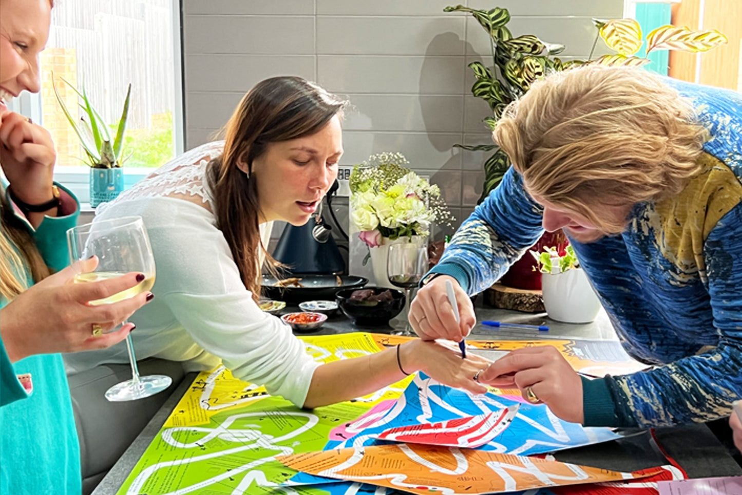 Family bonding over Puzmat puzzle